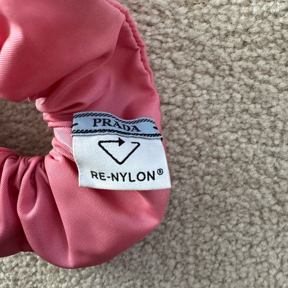 ***BRAND NEW*** Prada Re-Nylon Pink Hair Scrunchie - Picture 8 of 9